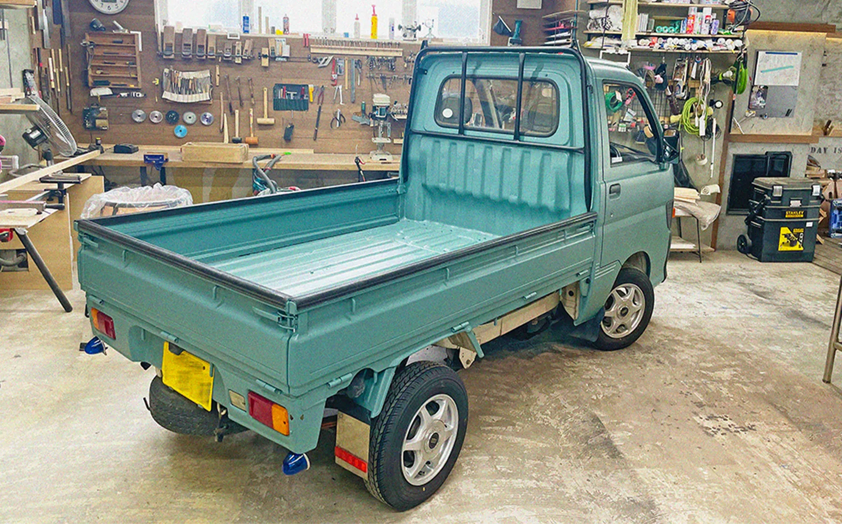 大学生と共に挑むキッチンカー製作