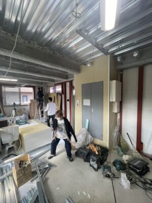 オーガニック×韓国居酒屋　目黒川沿いの春を切り取る空間へ 【ソウル小町】