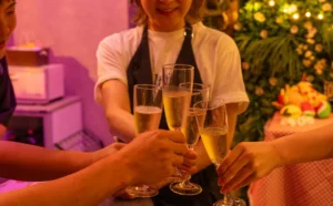 「500％頼んでよかった」中目黒の韓国酒場女性オーナーが語る、工務店との信頼の空間づくり